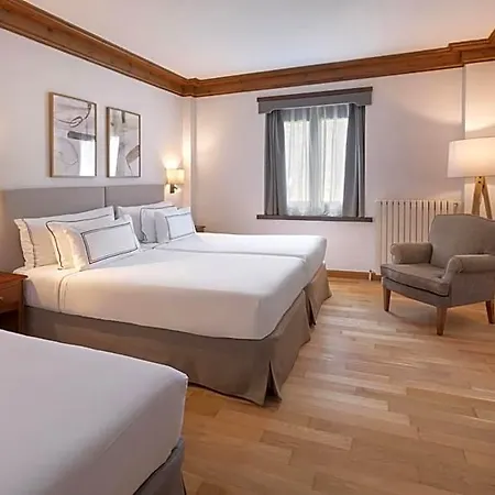 Melia De Tredos 4*